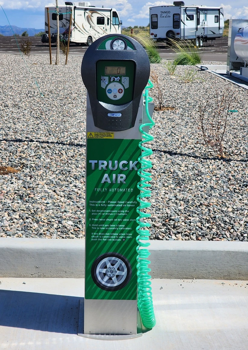 Boulder Creek RV Storage has a tire air fill station